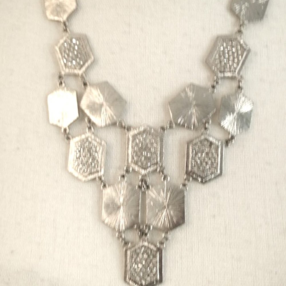 Pink Lemonade Silver Tone and Flat Crystals Interlocked Pieces 6 Sided  Necklace